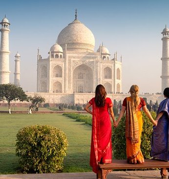 mesmerizing Agra Holiday Tour