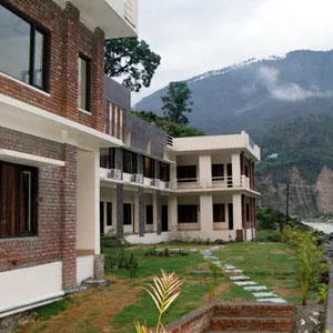 Hotel in Gangotri