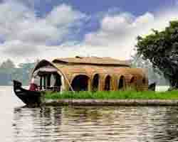 Munnar Alleppey Thekkady houseboat tour