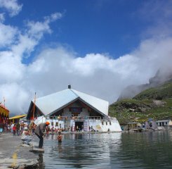 Valley Of Flowers With Hemkund Tour Package